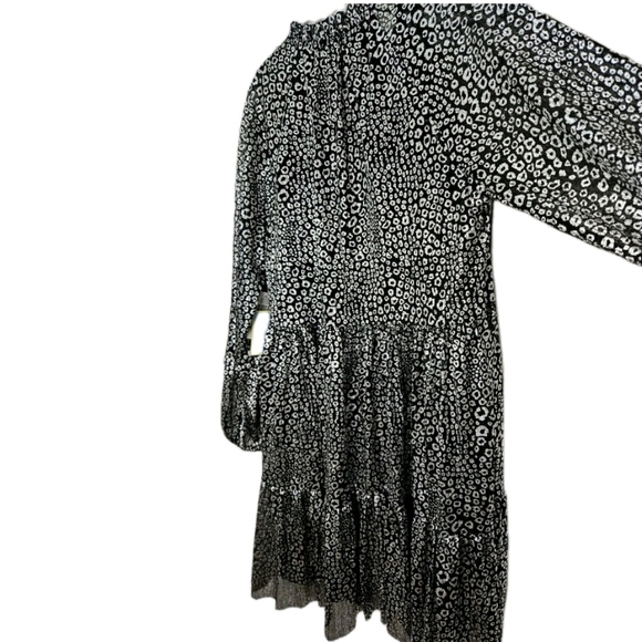 CeCe Black & Silver leopard print Babydoll mini dress Ruffled Size Medium NEW - Picture 9 of 12